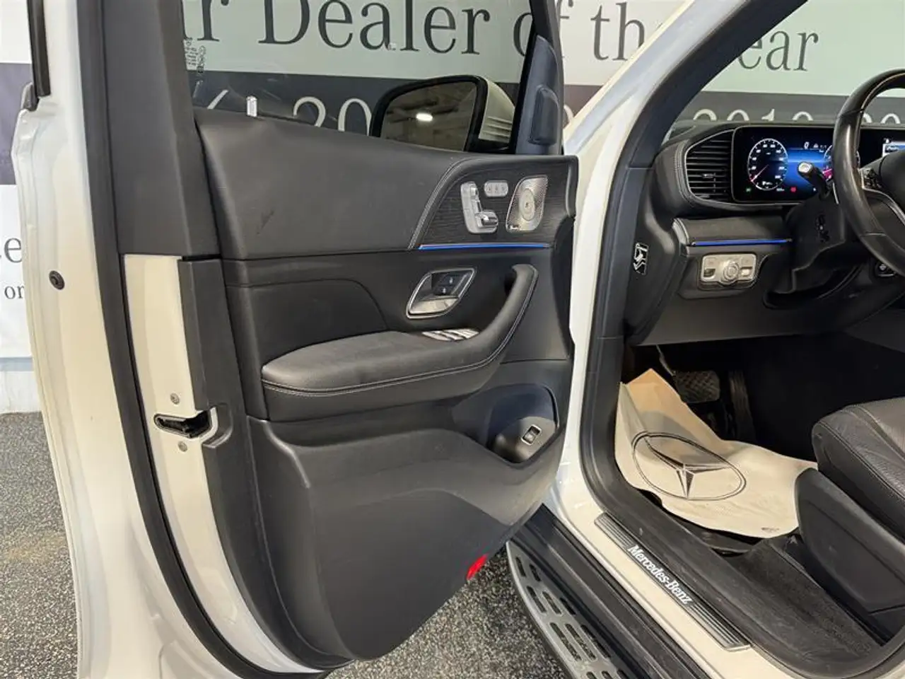 Mercedes-Benz GLE снимка Mercedes-Benz GLE