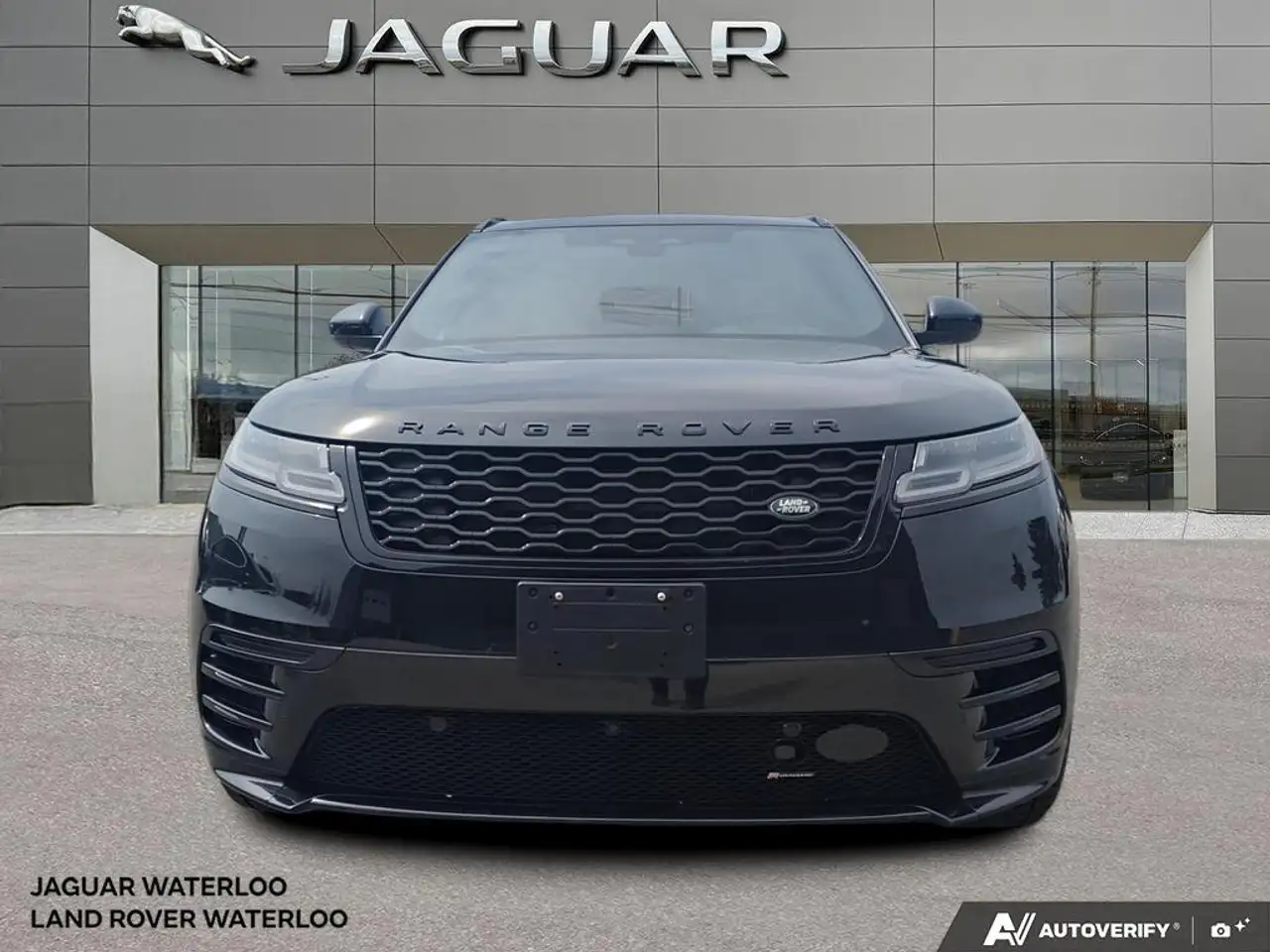 Land Rover Range Rover Velar photo Land Rover Range Rover Velar