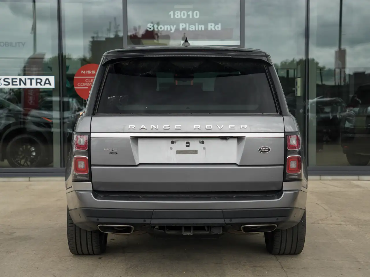 Land Rover Range Rover photo Land Rover Range Rover