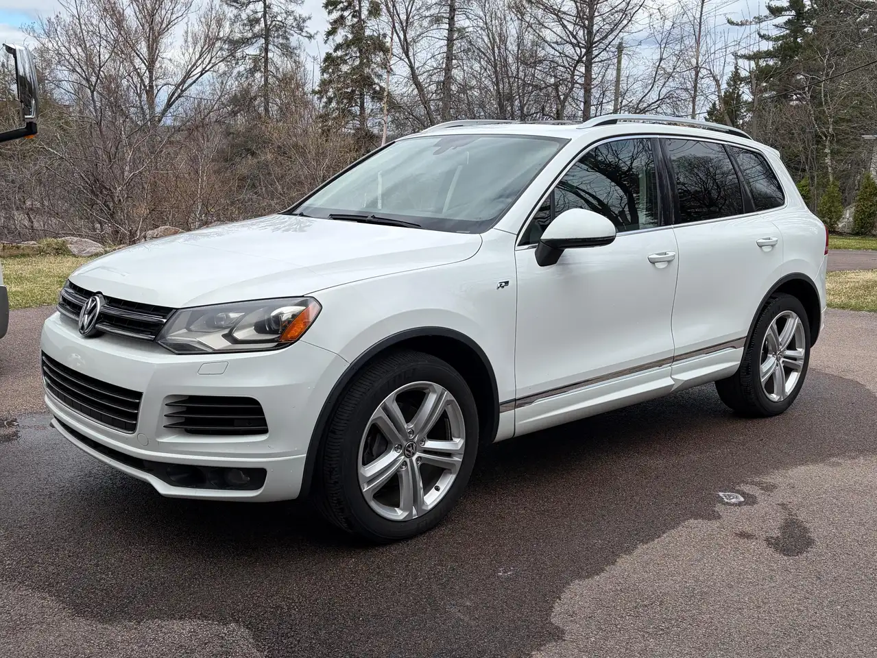 Volkswagen Touareg photo Volkswagen Touareg