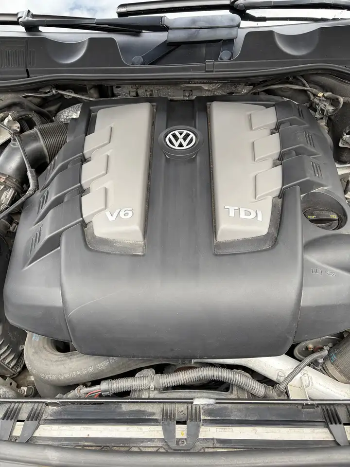 Volkswagen Touareg photo Volkswagen Touareg