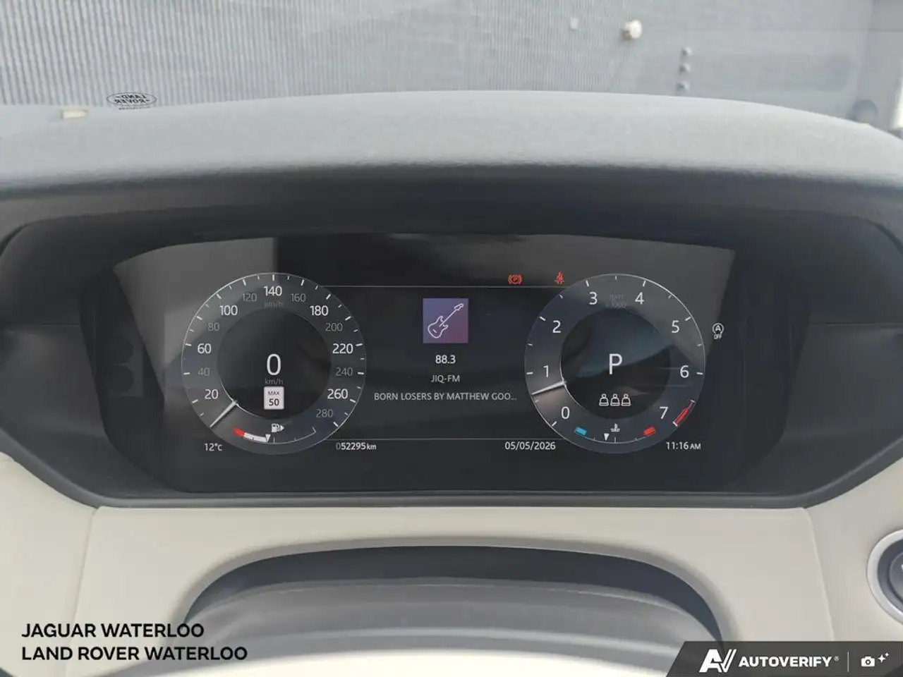 Land Rover Range Rover Velar photo Land Rover Range Rover Velar