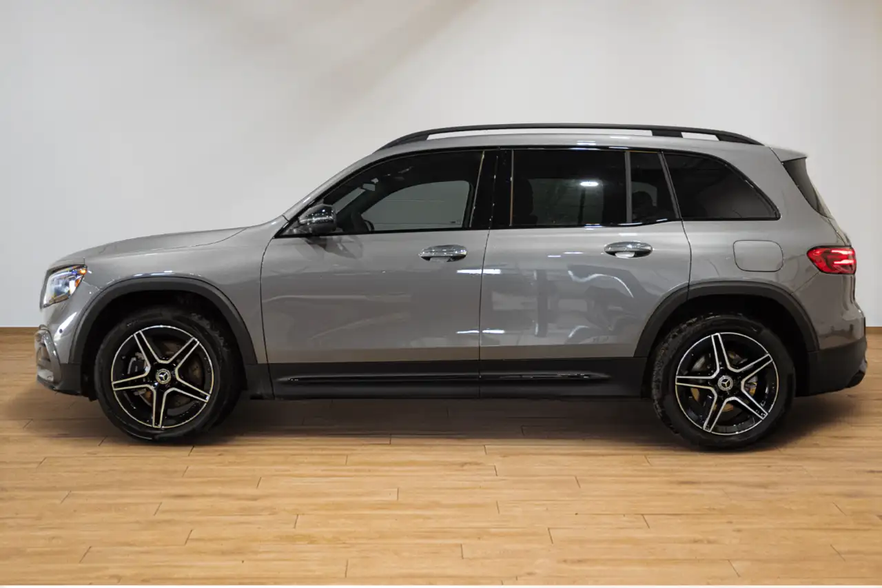 Mercedes-Benz GLB fotografie Mercedes-Benz GLB