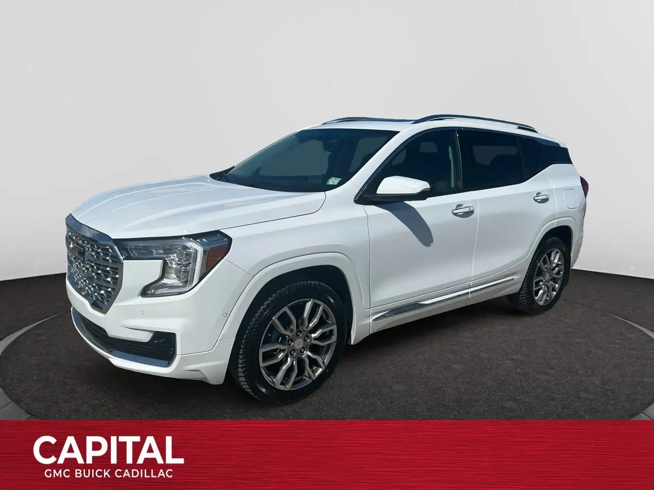 GMC Terrain photo GMC Terrain