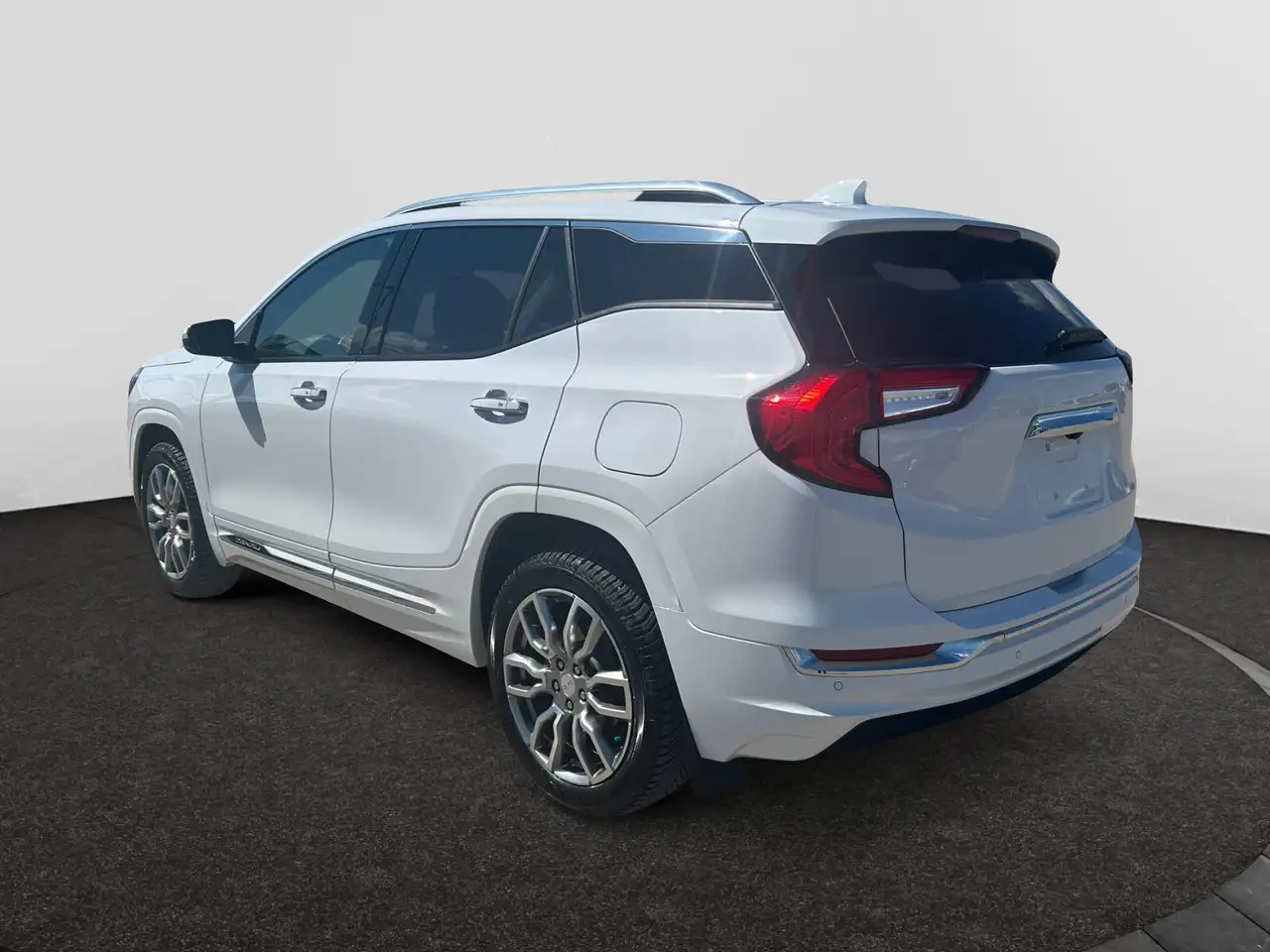 GMC Terrain photo GMC Terrain