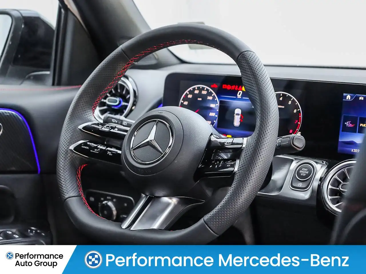 Mercedes-Benz GLB photo Mercedes-Benz GLB