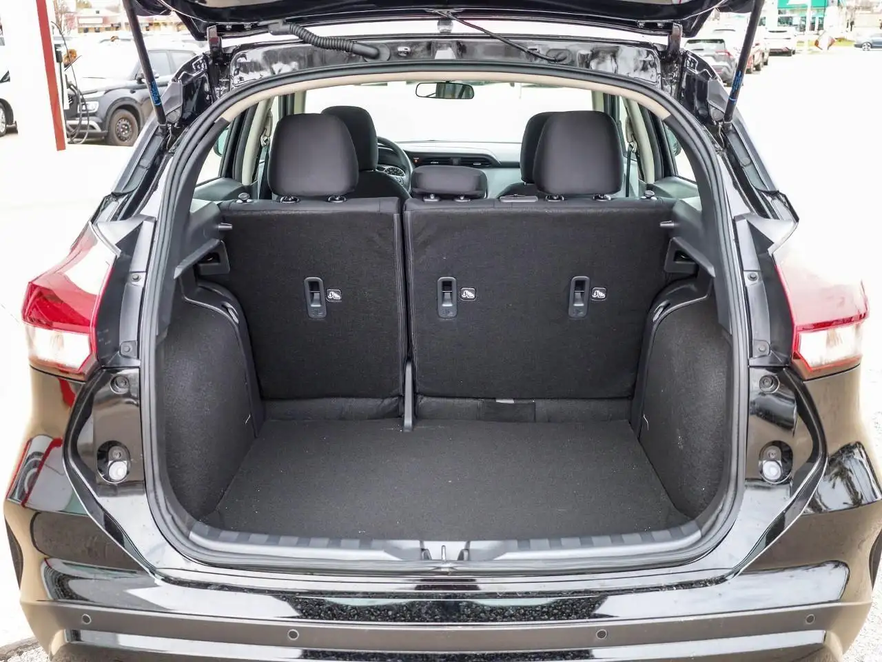 Nissan Kicks photo Nissan Kicks