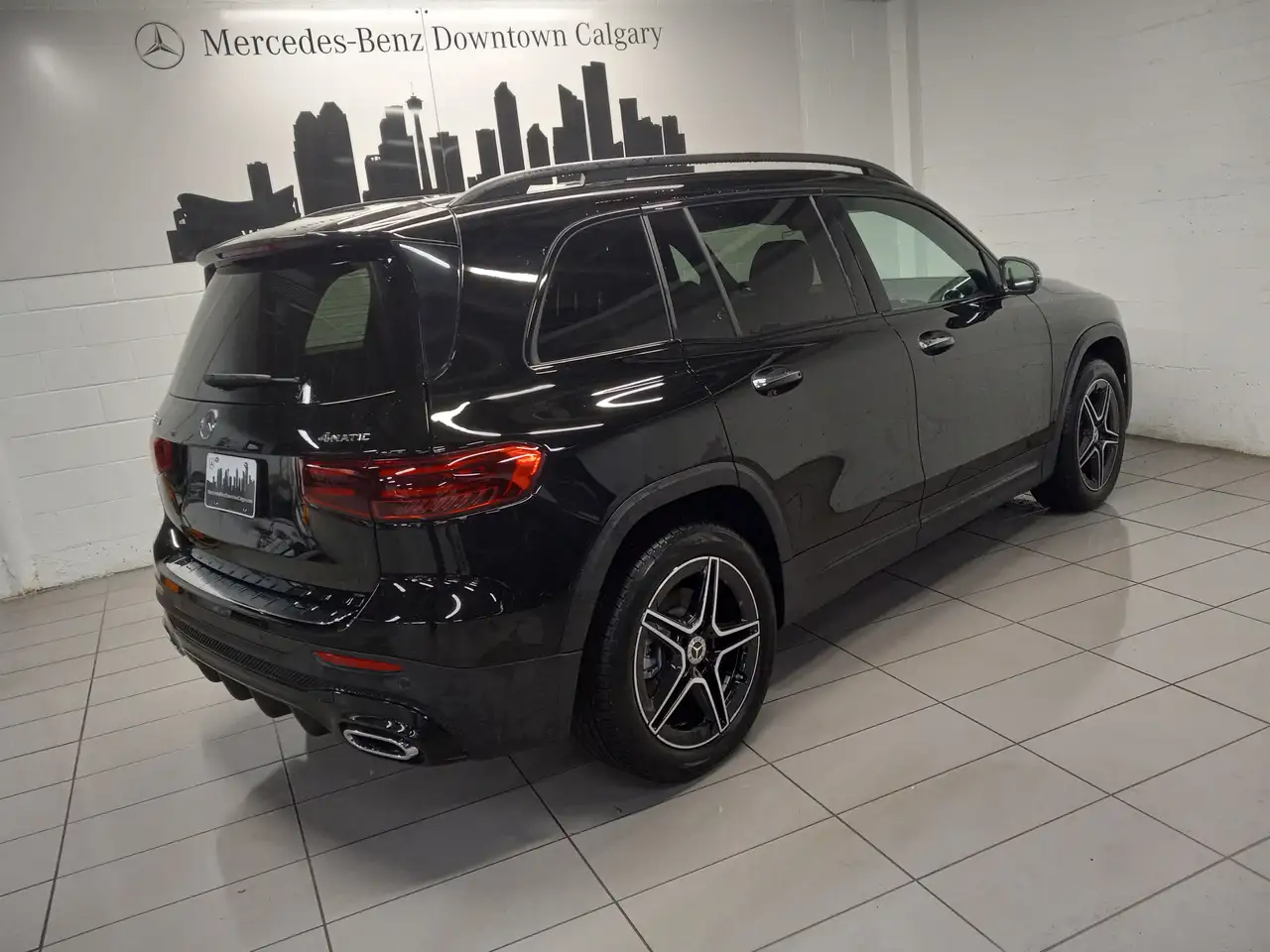 Mercedes-Benz GLB photo Mercedes-Benz GLB