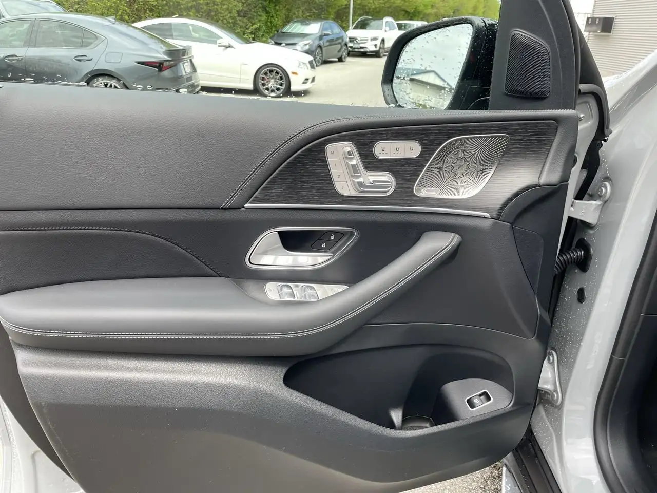 Mercedes-Benz GLE photo Mercedes-Benz GLE