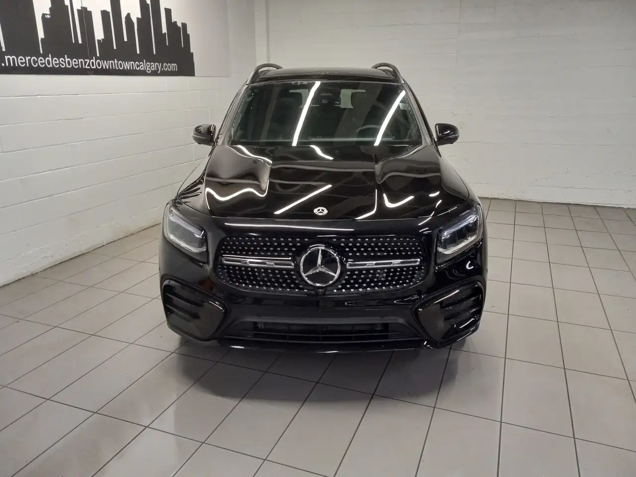 Mercedes-Benz GLB photo Mercedes-Benz GLB