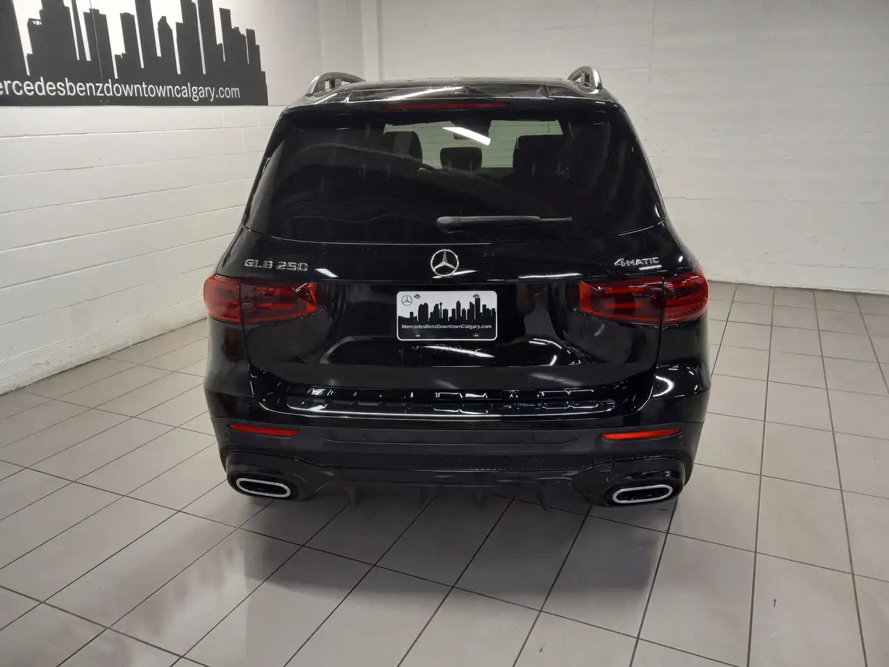 Mercedes-Benz GLB photo Mercedes-Benz GLB