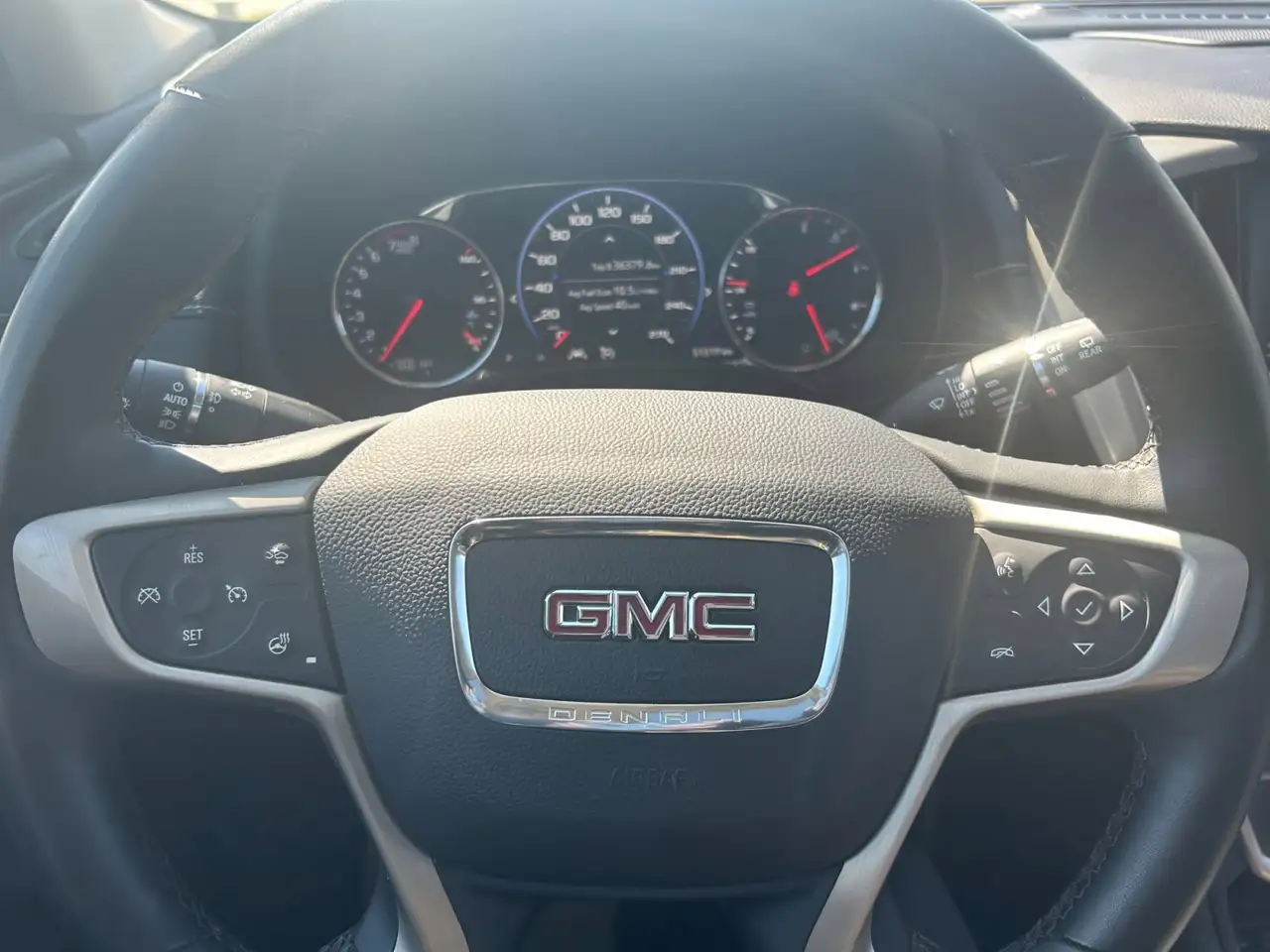 GMC Terrain photo GMC Terrain