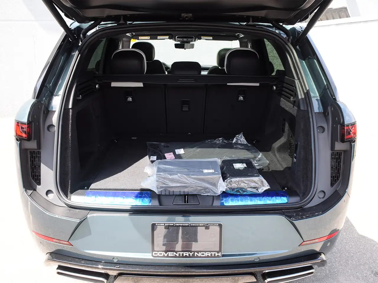 Land Rover Range Rover Sport photo Land Rover Range Rover Sport