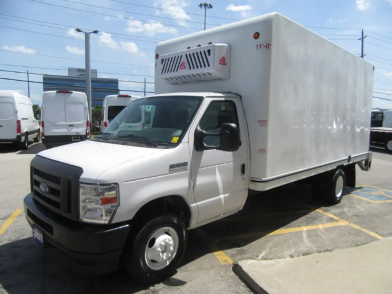 Ford E-450 Super Duty DRW fotografie Ford E-450 Super Duty DRW