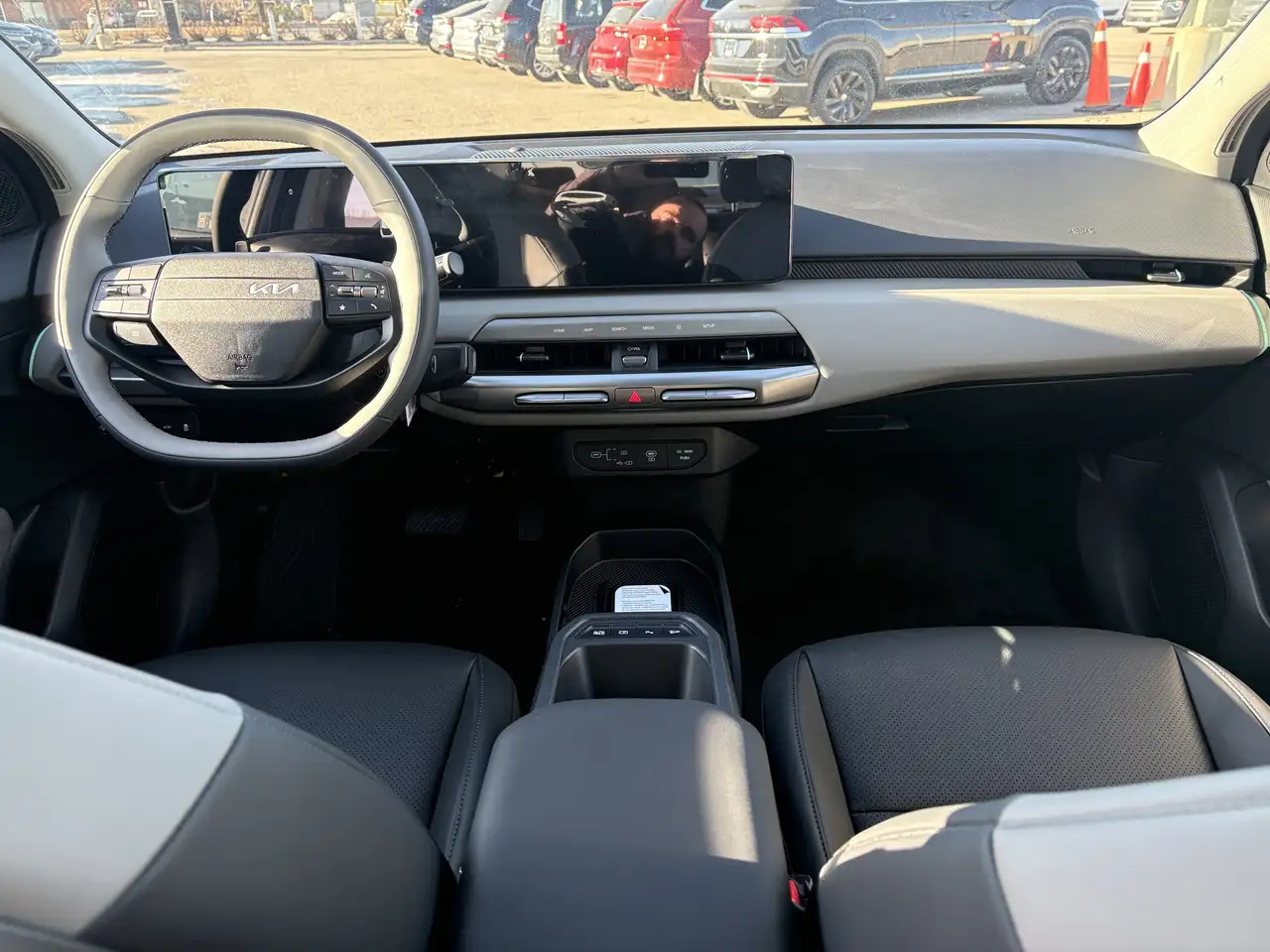 Kia EV4 снимка Kia EV4