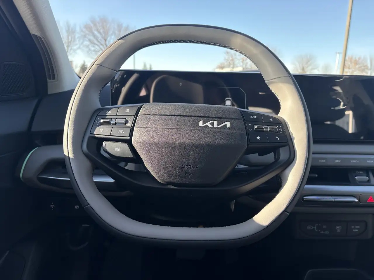 Kia EV4 снимка Kia EV4