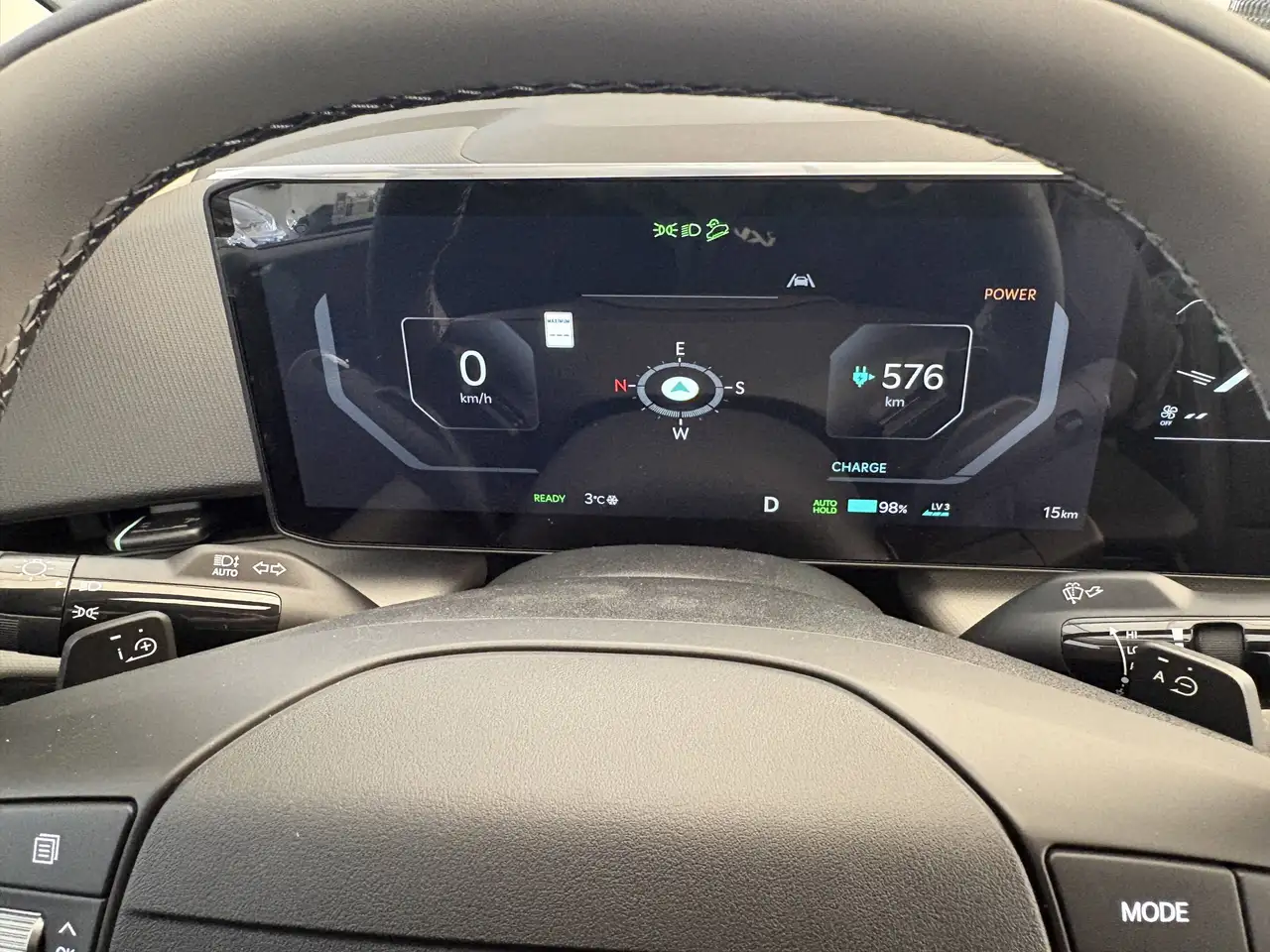 Kia EV4 снимка Kia EV4