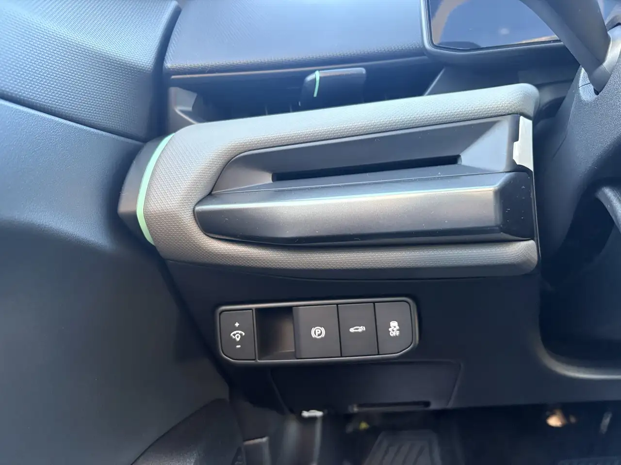 Kia EV4 снимка Kia EV4