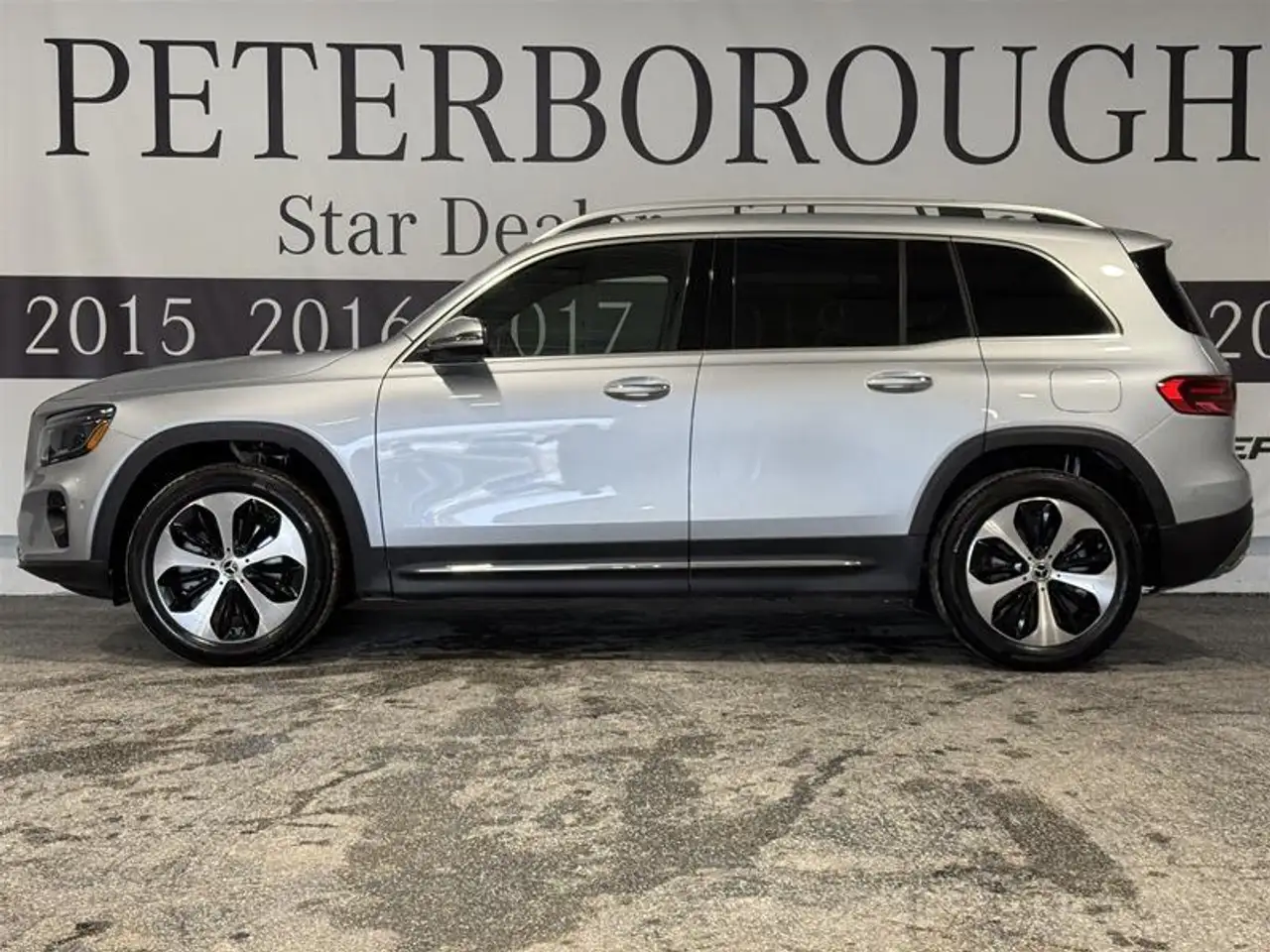 Mercedes-Benz GLB fotografie Mercedes-Benz GLB