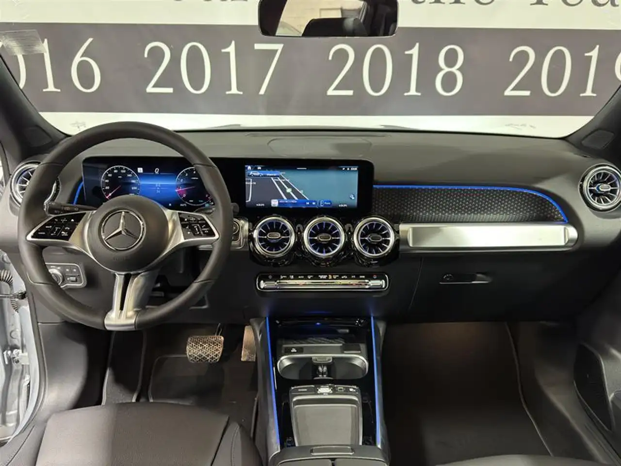 Mercedes-Benz GLB fotografie Mercedes-Benz GLB