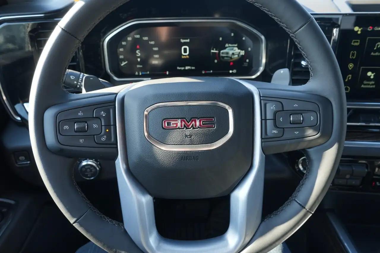 GMC Sierra 1500 fotografie GMC Sierra 1500