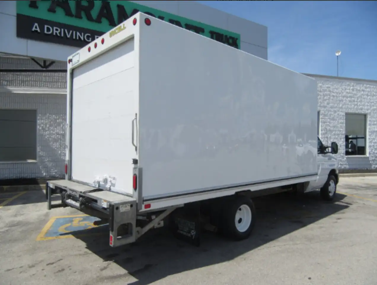 Ford E-450 Super Duty DRW fotografie Ford E-450 Super Duty DRW