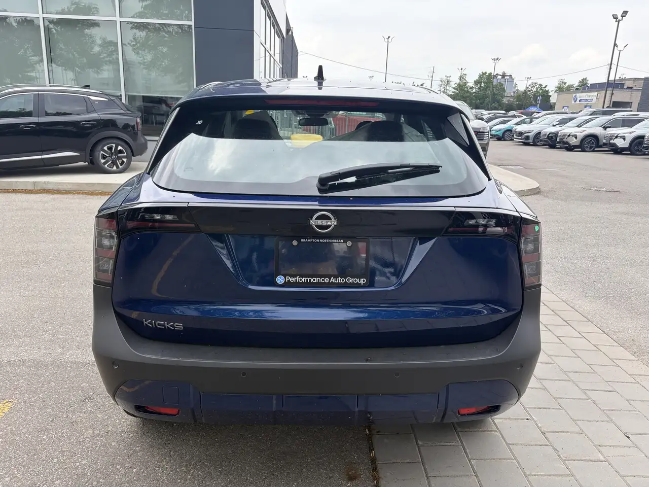 Nissan Kicks photo Nissan Kicks