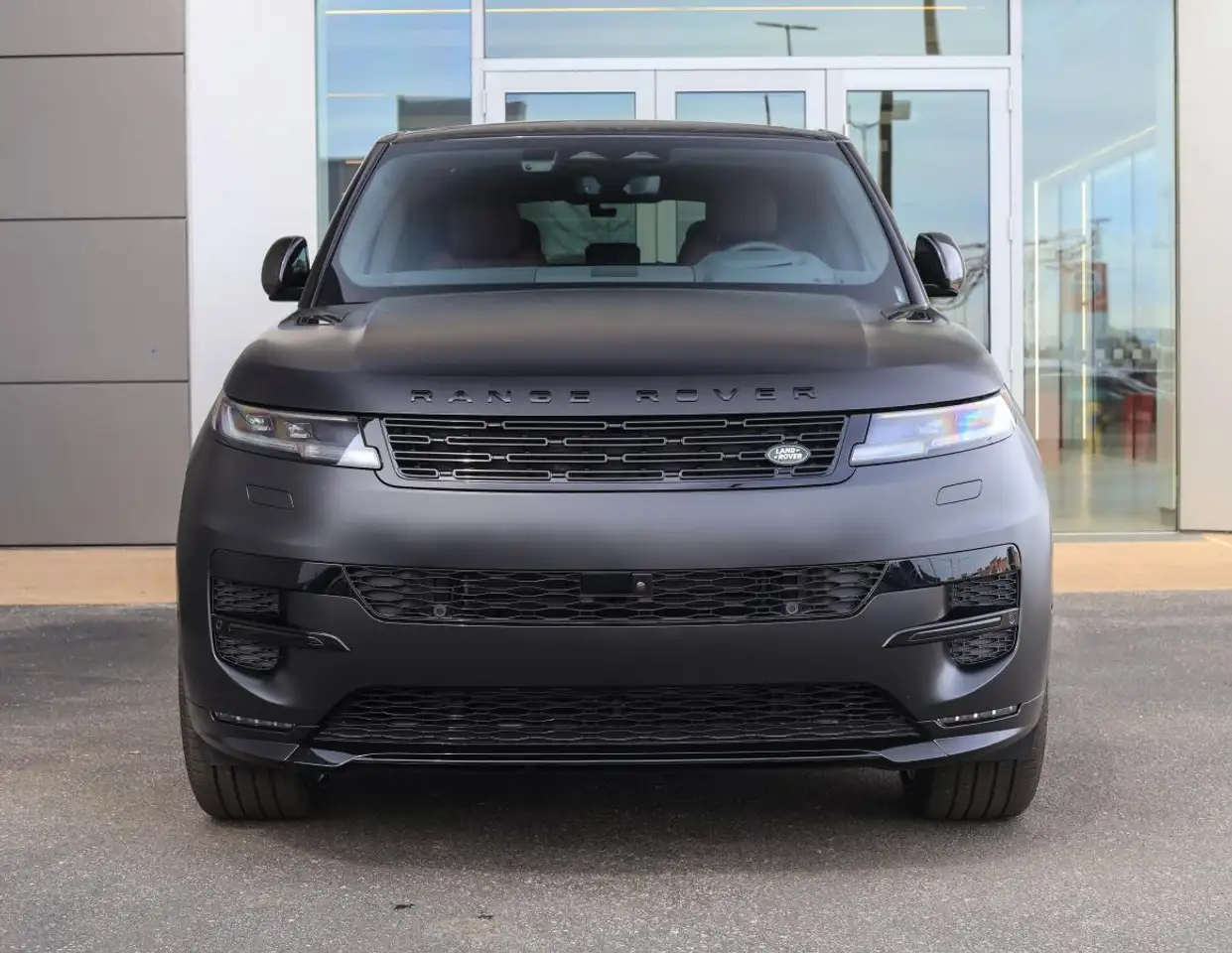 Land Rover Range Rover Sport снимка Land Rover Range Rover Sport