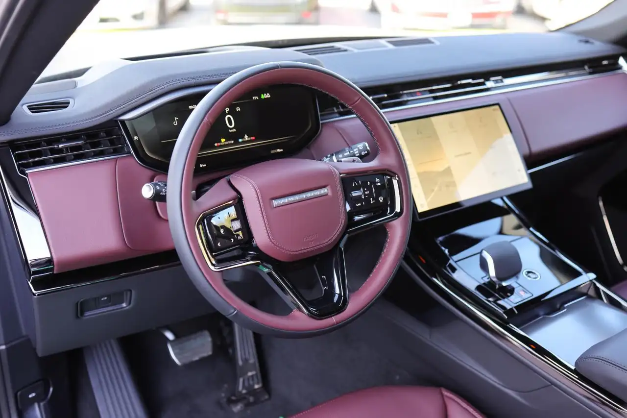 Land Rover Range Rover Sport снимка Land Rover Range Rover Sport
