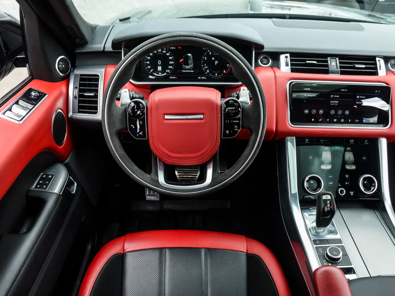 Land Rover Range Rover Sport снимка Land Rover Range Rover Sport