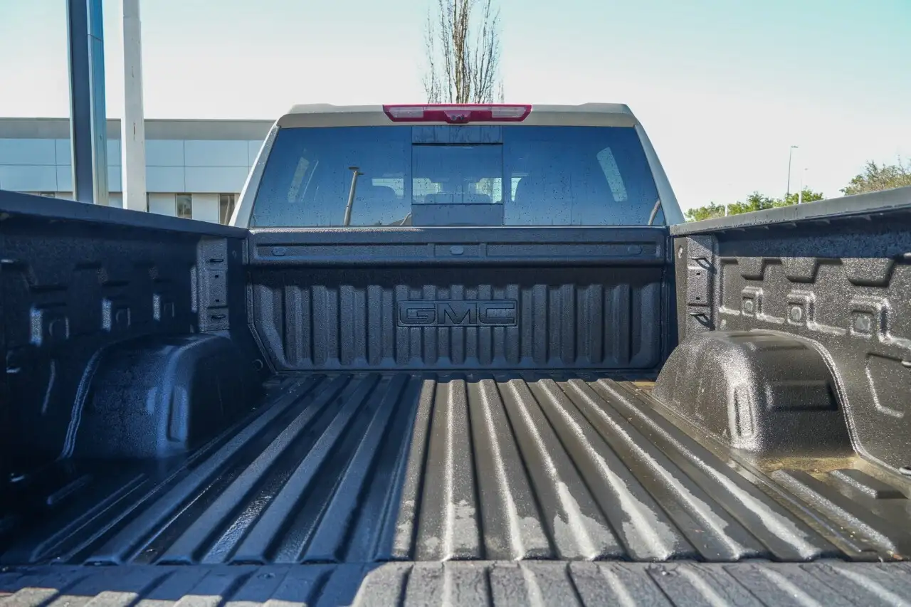 GMC Sierra 1500 fotografie GMC Sierra 1500
