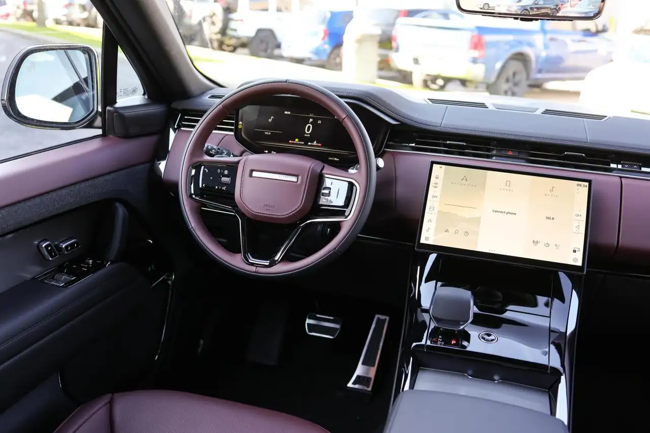 Land Rover Range Rover Sport снимка Land Rover Range Rover Sport