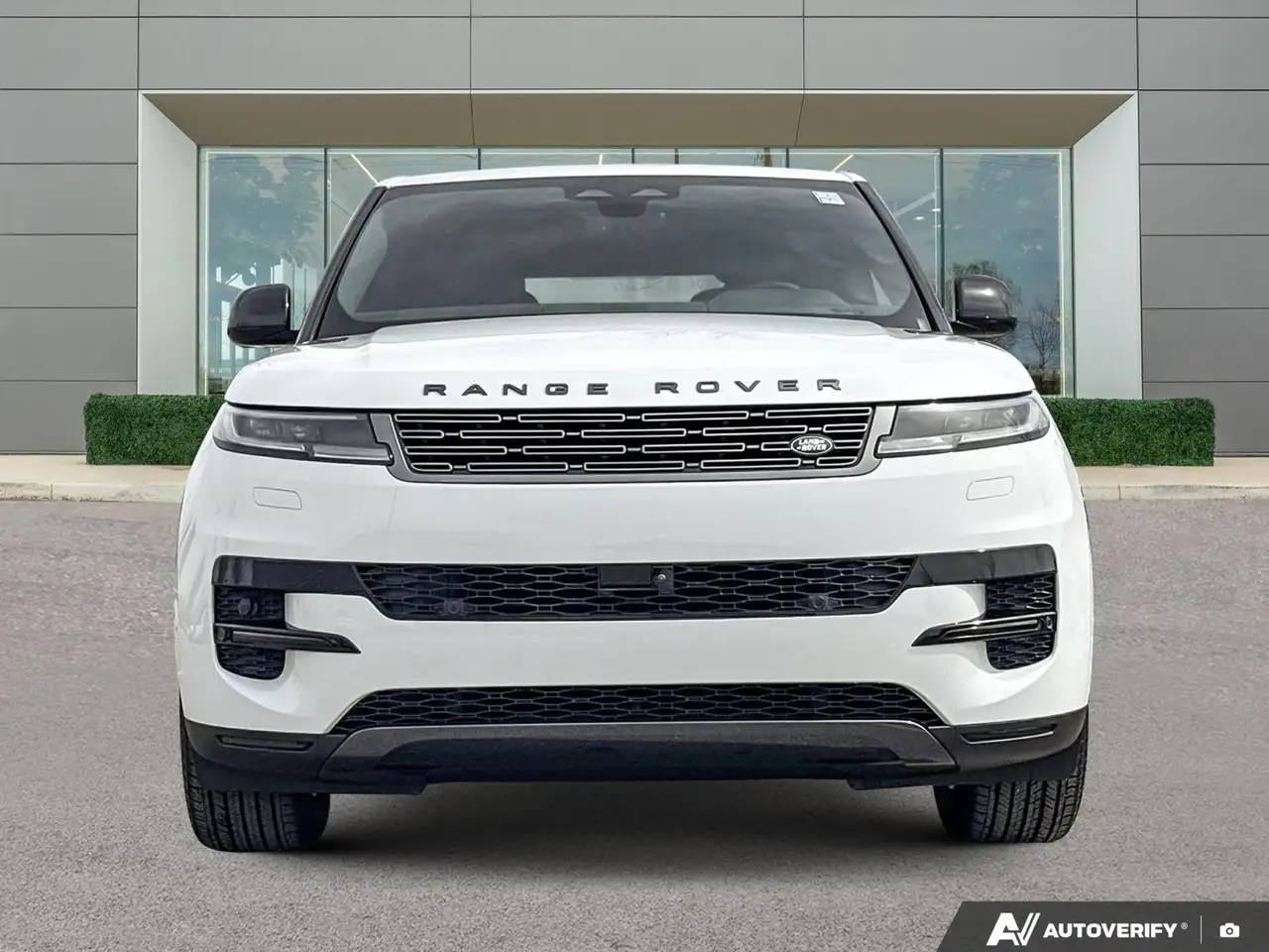Land Rover Range Rover Sport снимка Land Rover Range Rover Sport