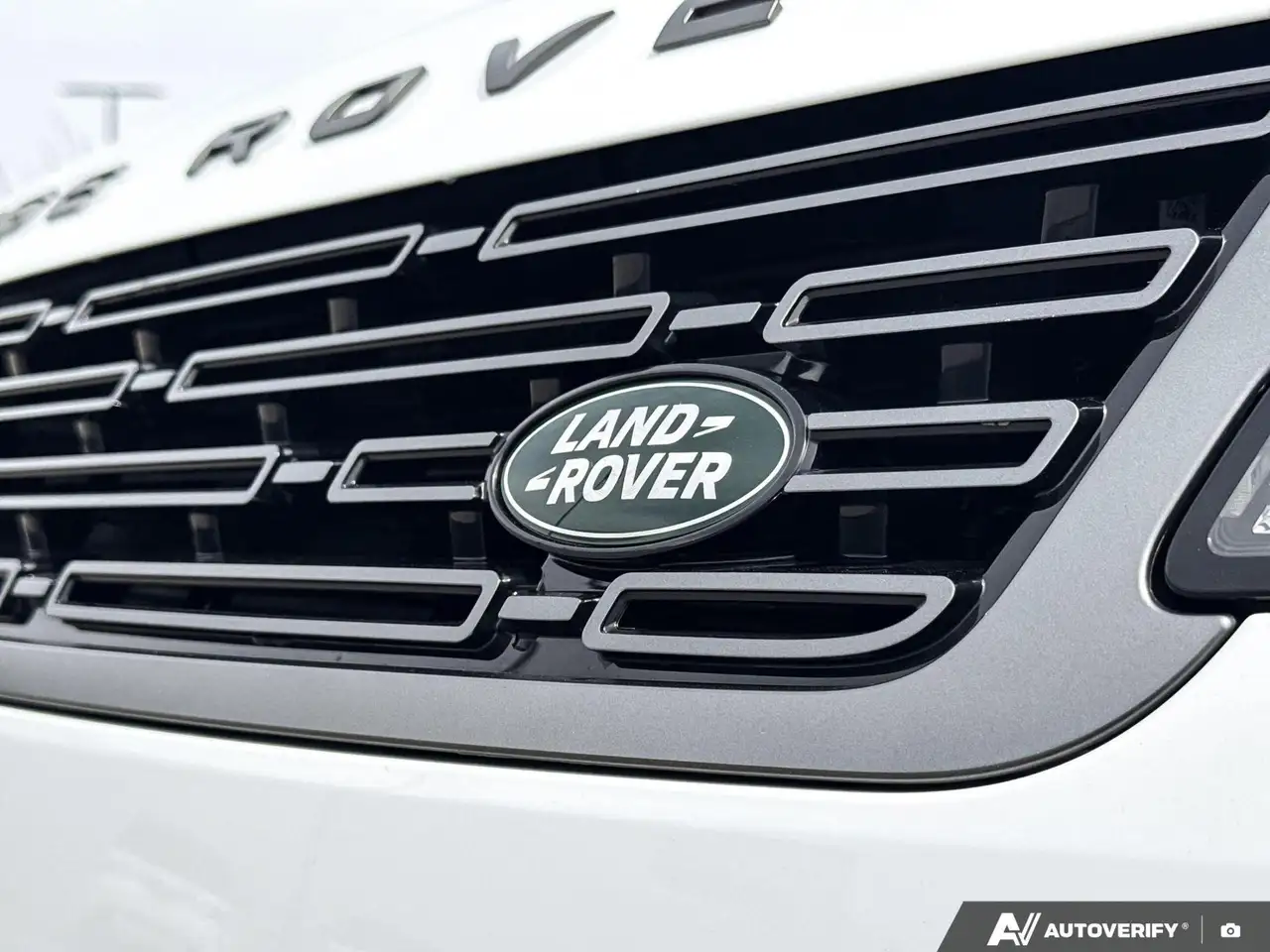 Land Rover Range Rover Sport снимка Land Rover Range Rover Sport