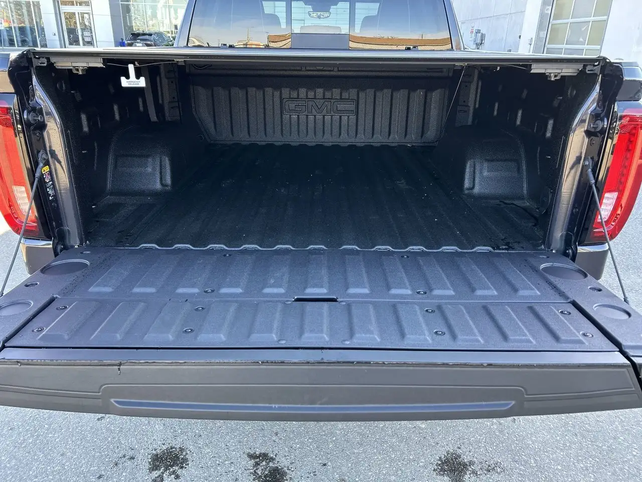 GMC Sierra 1500 photo GMC Sierra 1500