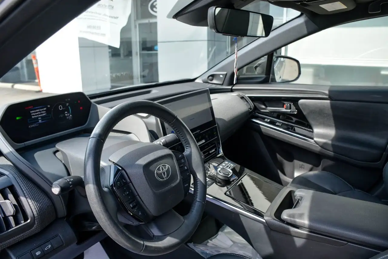 Toyota bZ4X photo Toyota bZ4X