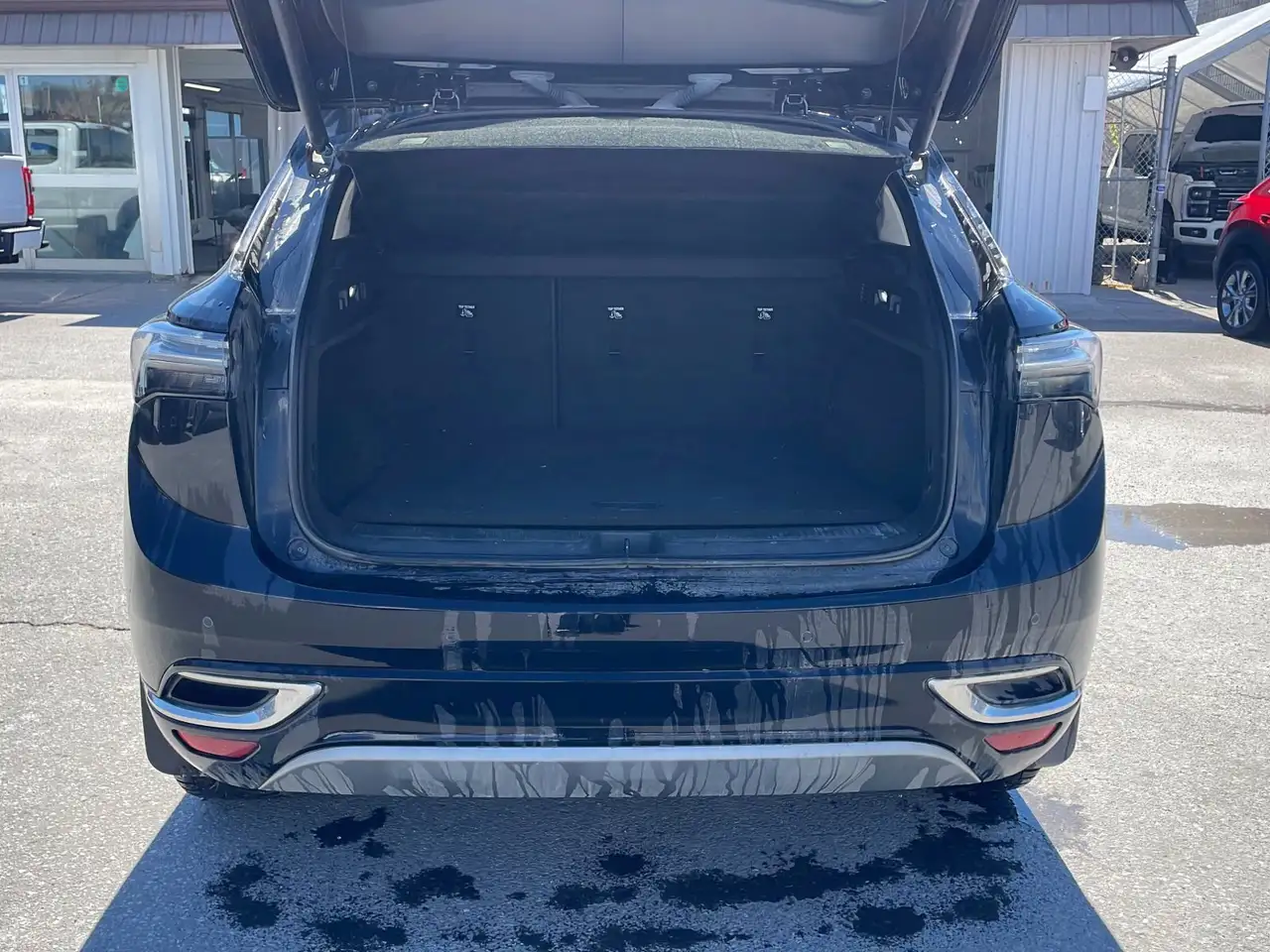 Buick Envision photo Buick Envision