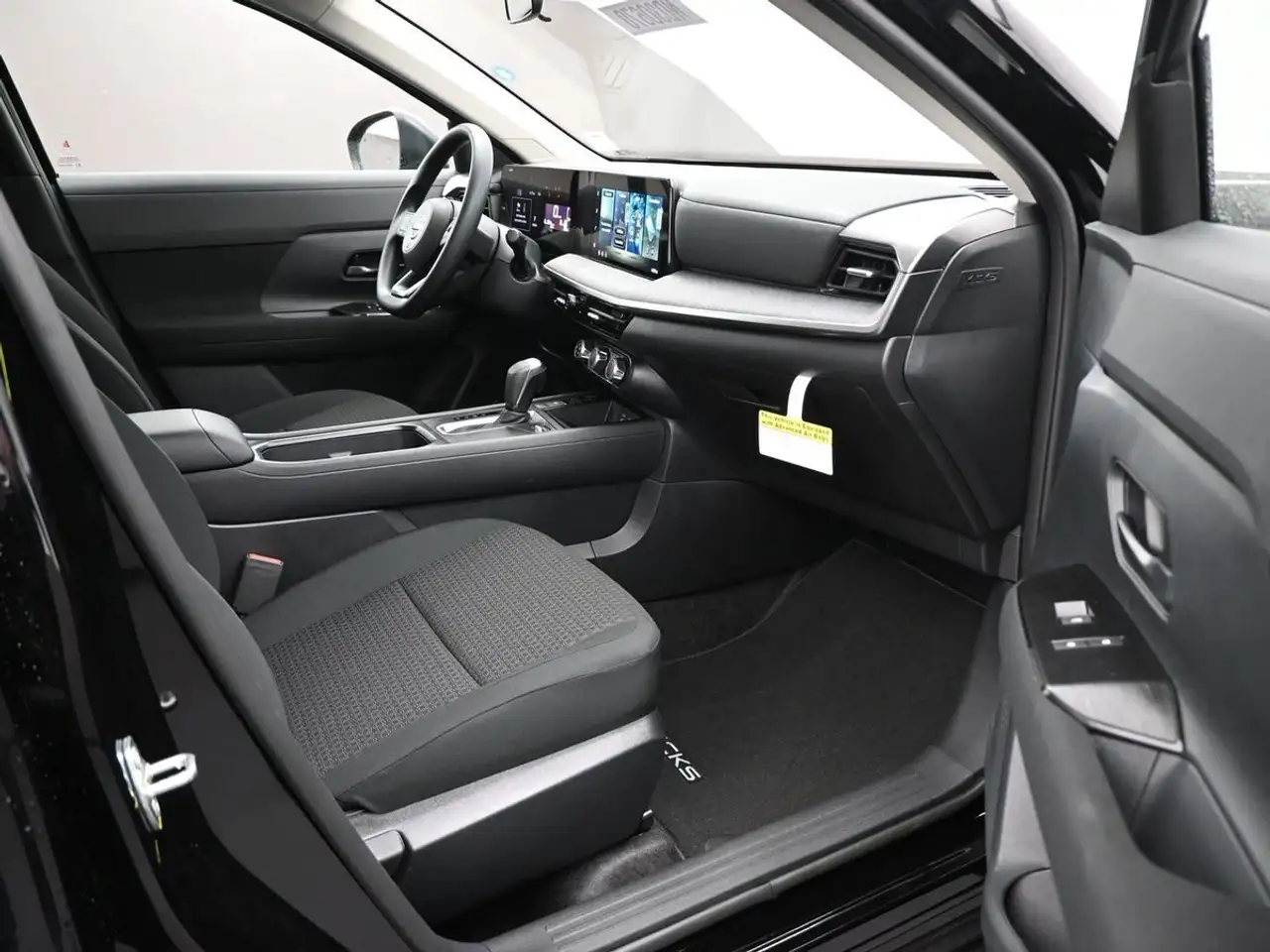Nissan Kicks photo Nissan Kicks
