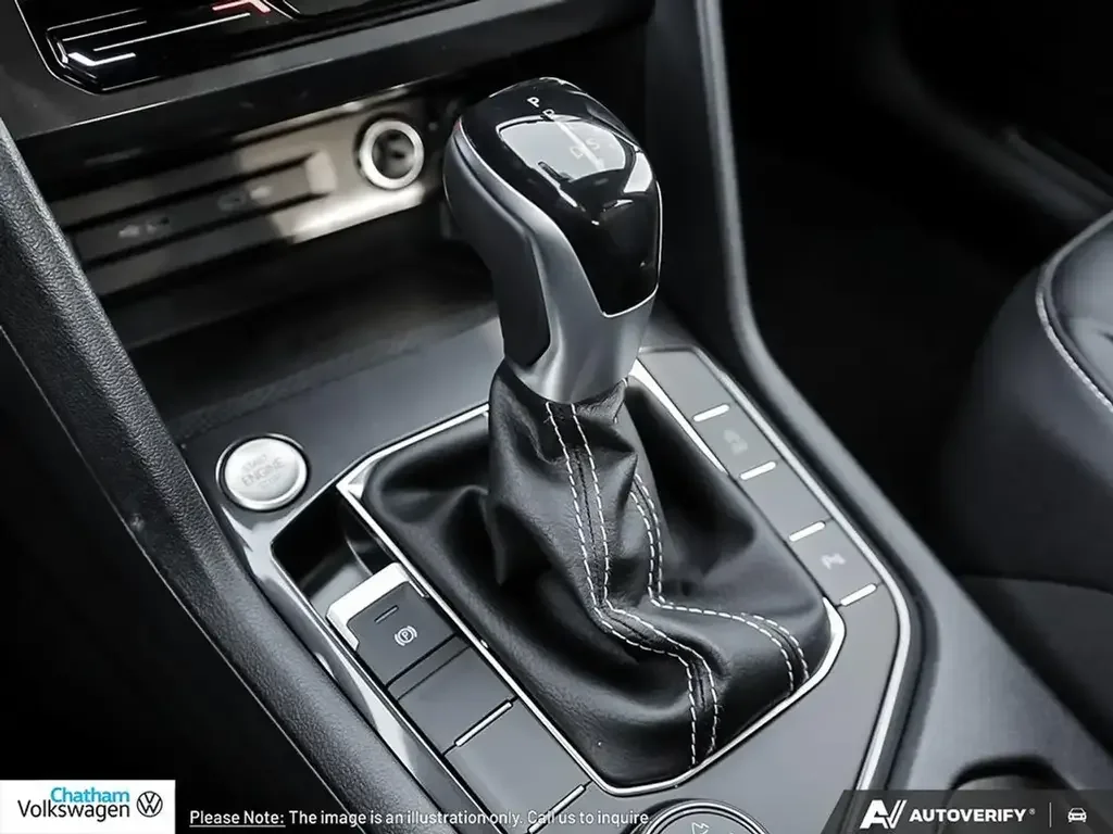 Volkswagen Tiguan photo Volkswagen Tiguan
