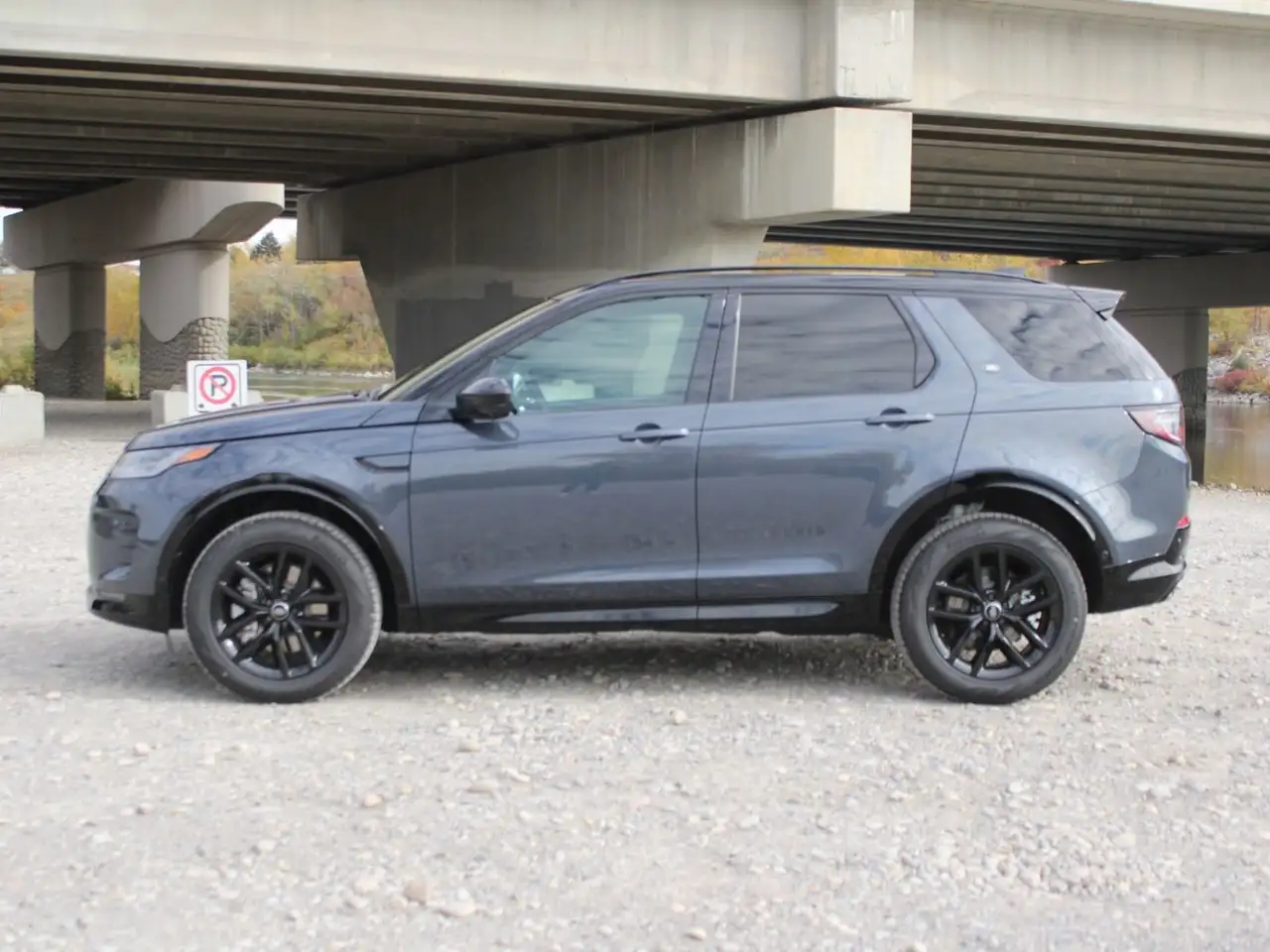 Land Rover Discovery Sport снимка Land Rover Discovery Sport