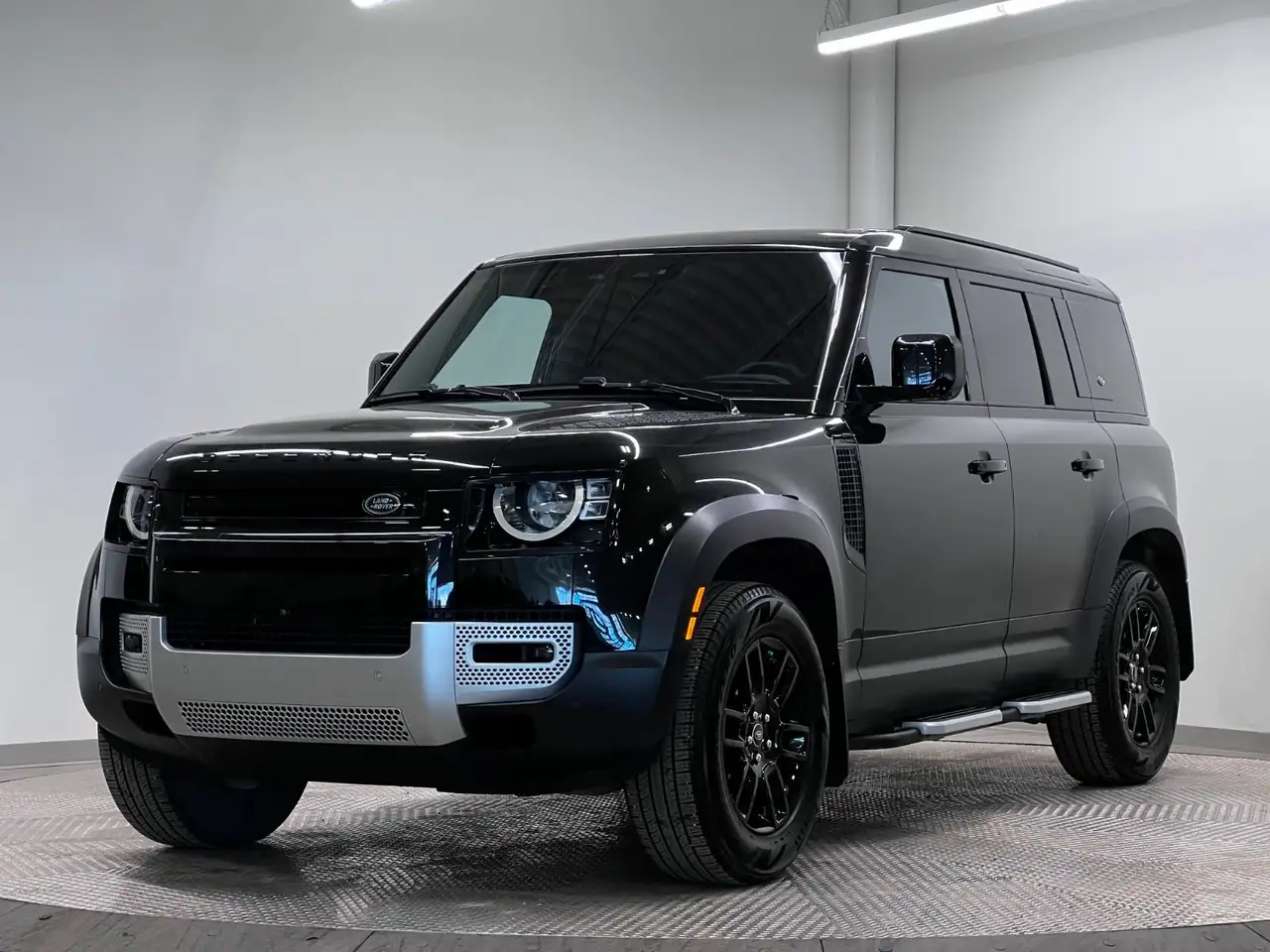 Land Rover Defender снимка Land Rover Defender