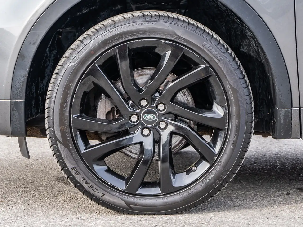 Land Rover Discovery Sport снимка Land Rover Discovery Sport