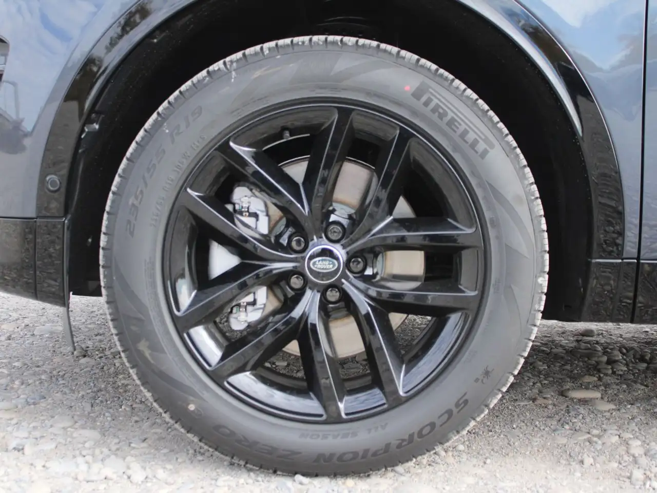 Land Rover Discovery Sport снимка Land Rover Discovery Sport