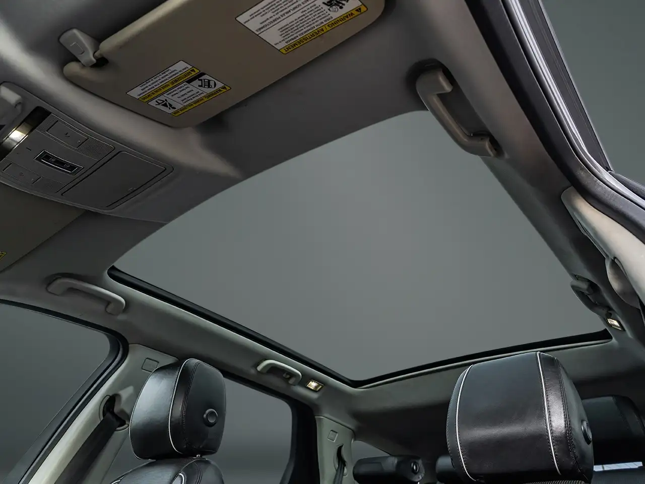 Land Rover Discovery Sport снимка Land Rover Discovery Sport