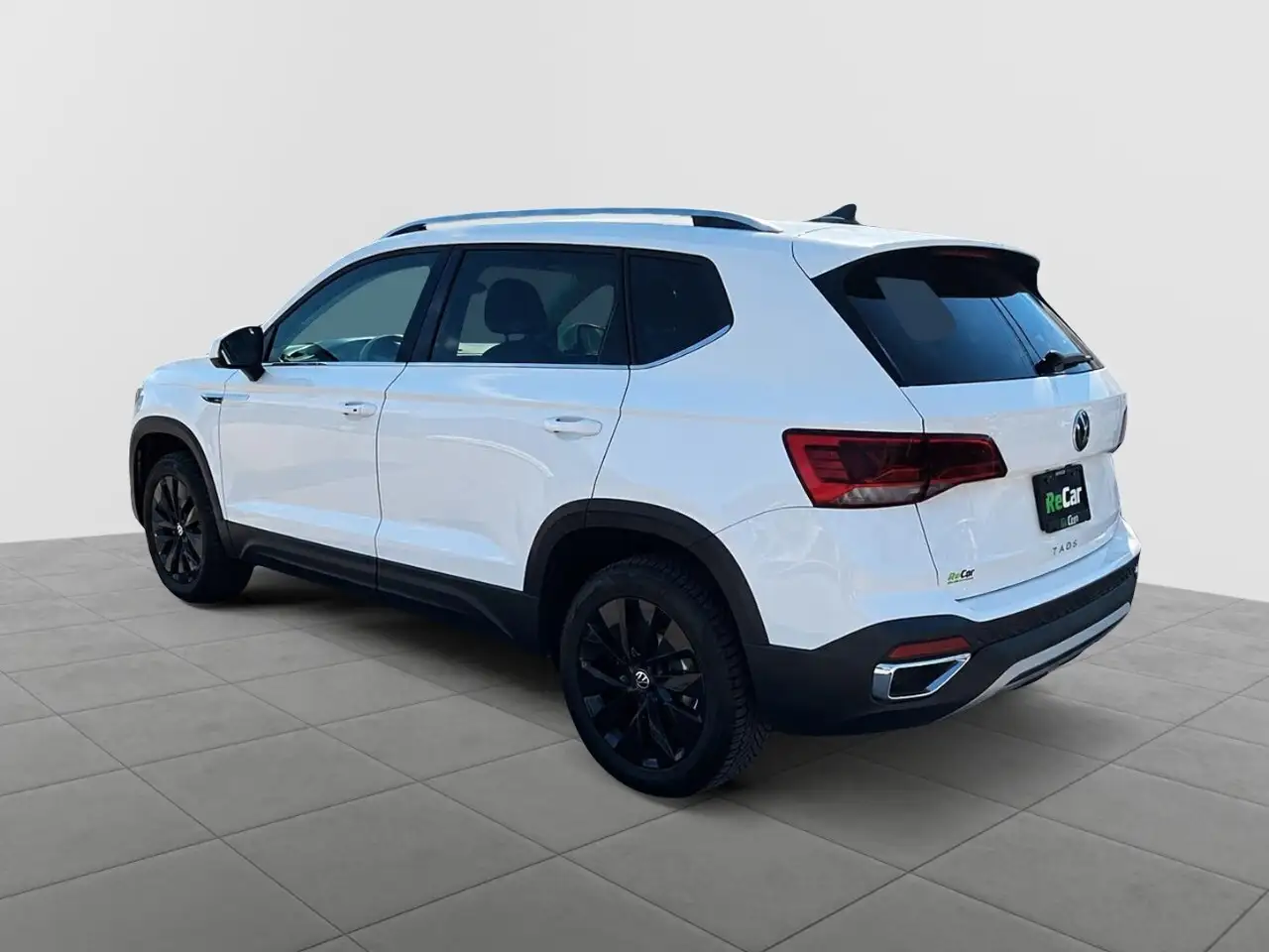 Volkswagen Taos photo Volkswagen Taos
