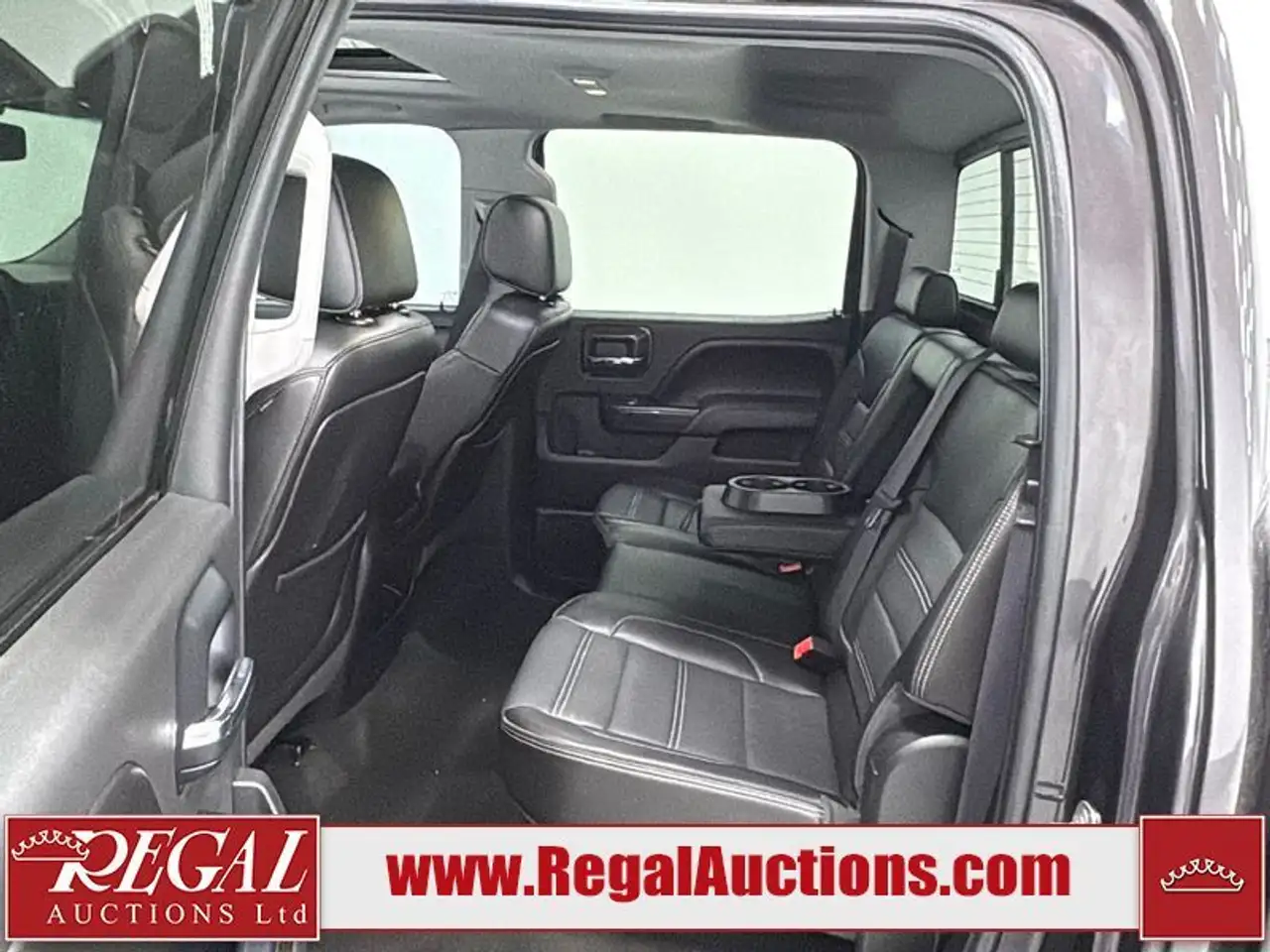 GMC Sierra 1500 photo GMC Sierra 1500