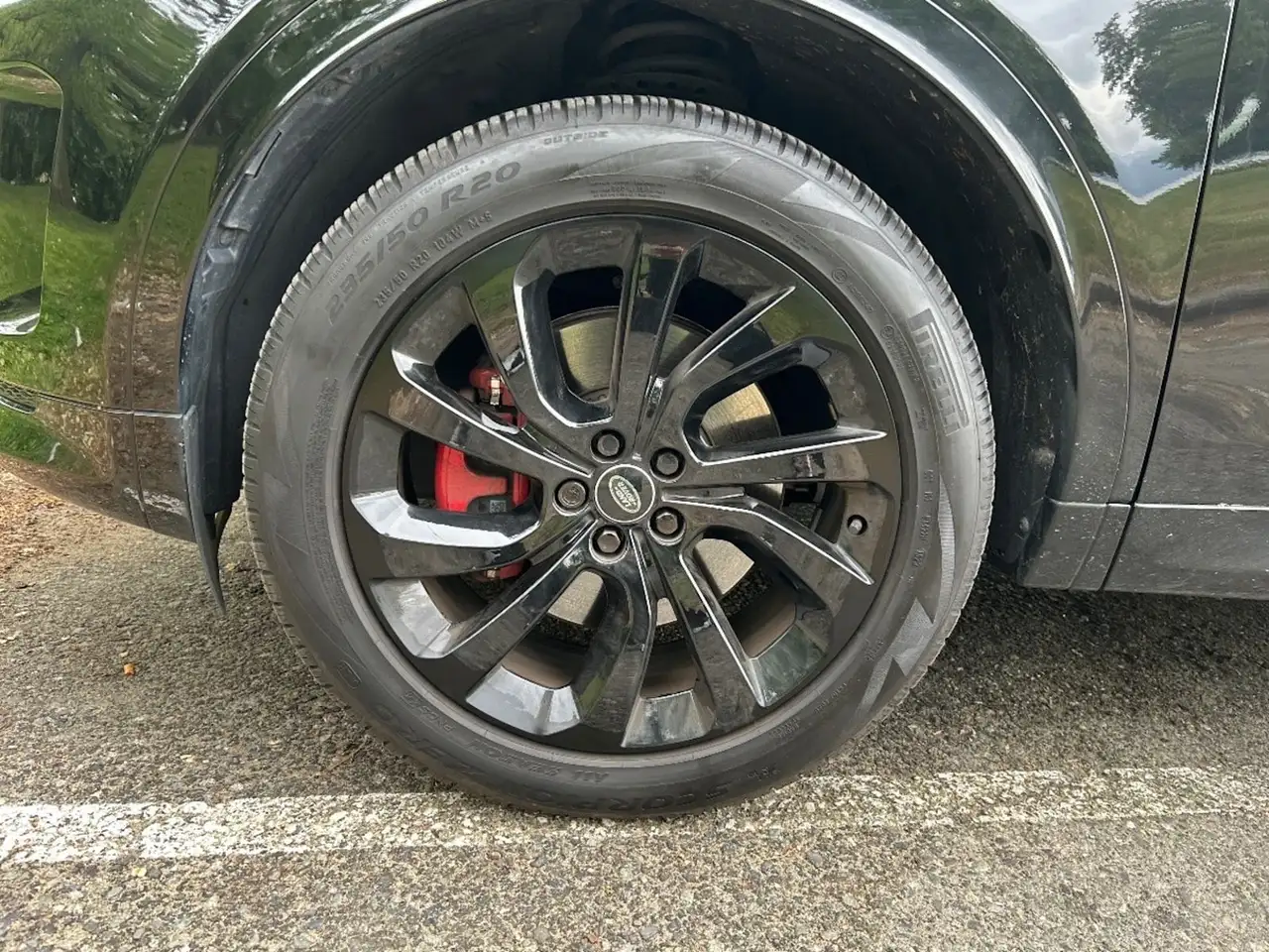 Land Rover Discovery Sport снимка Land Rover Discovery Sport