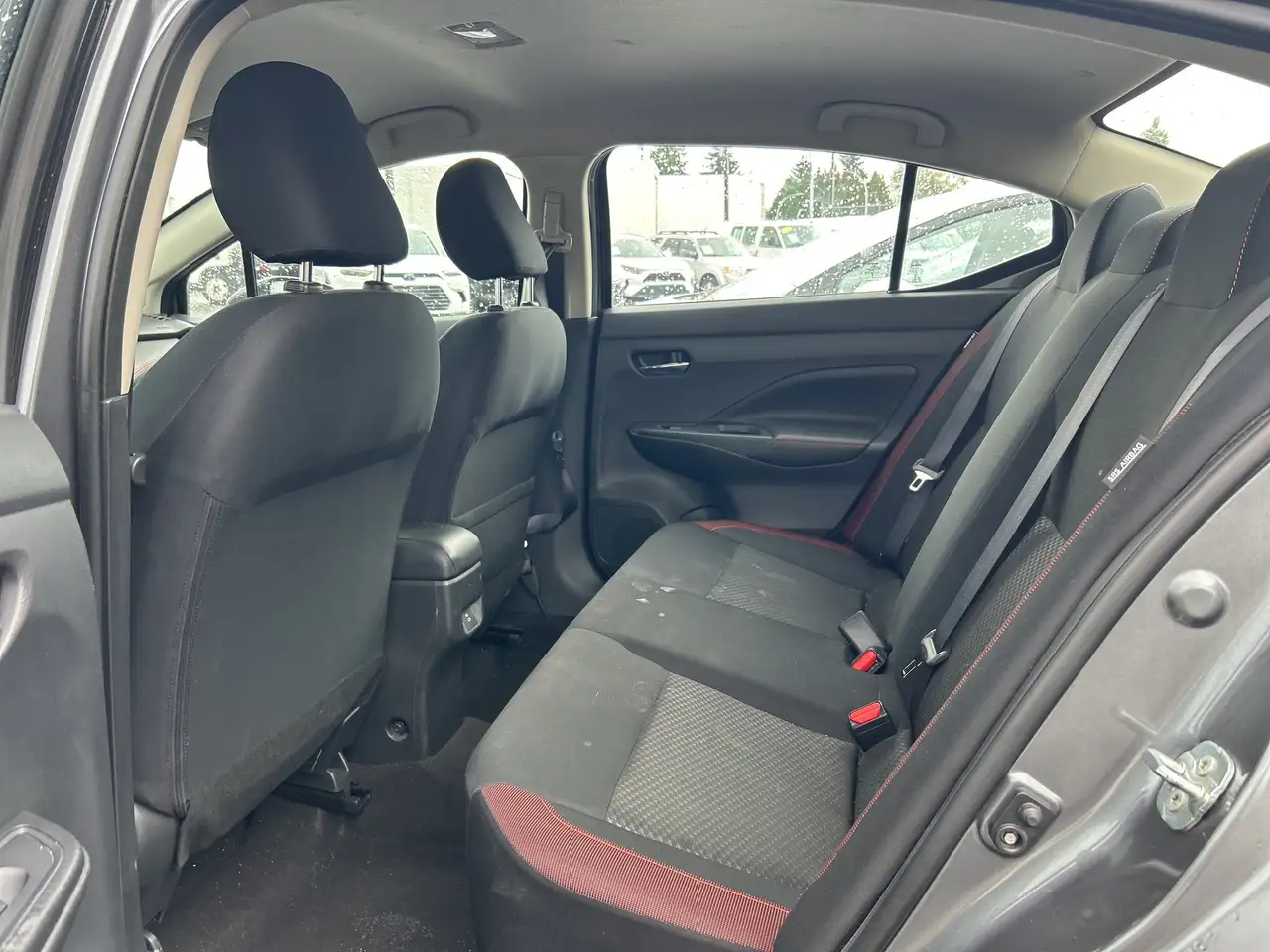 Nissan Versa photo Nissan Versa