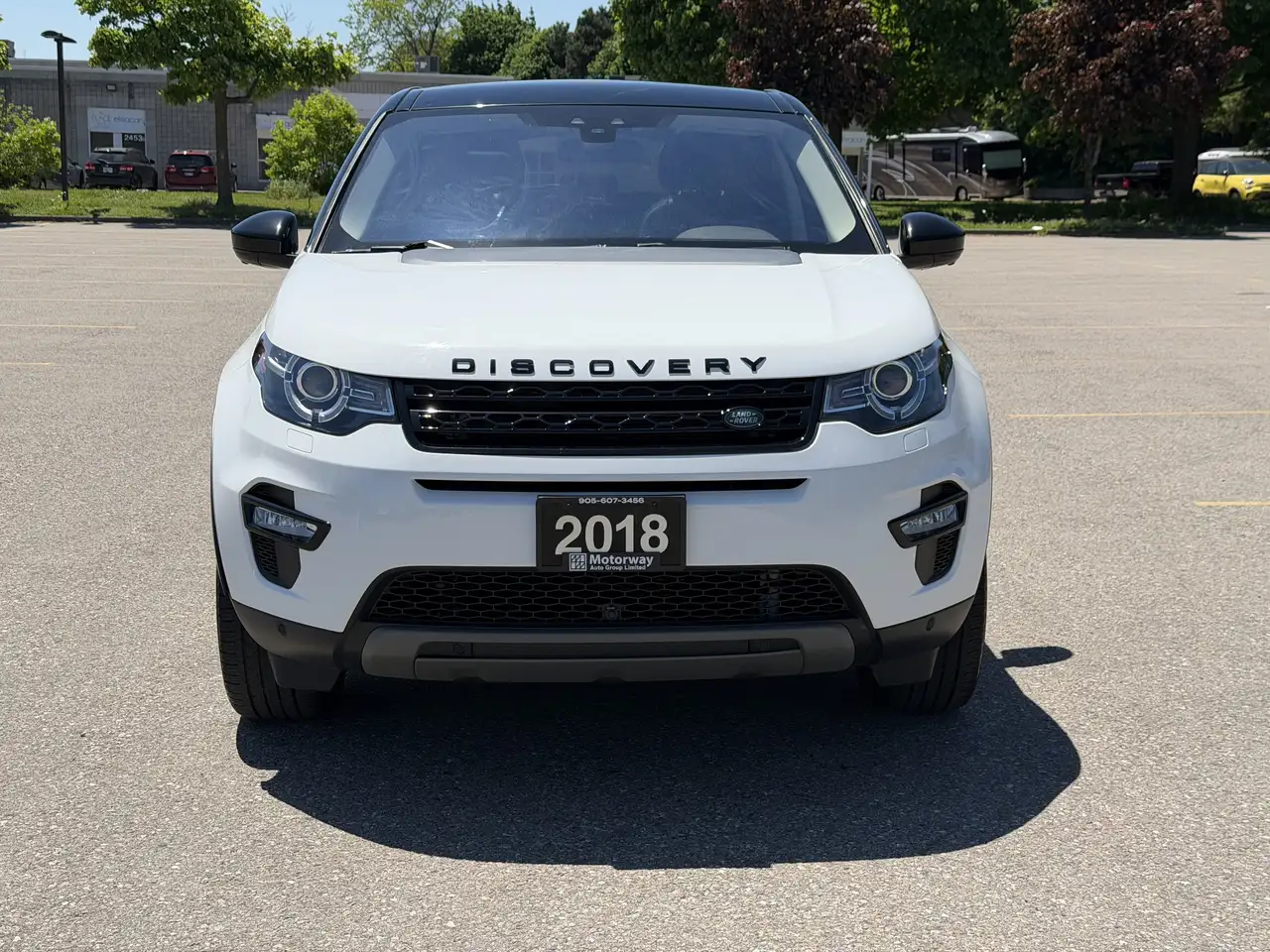 Land Rover Discovery Sport снимка Land Rover Discovery Sport