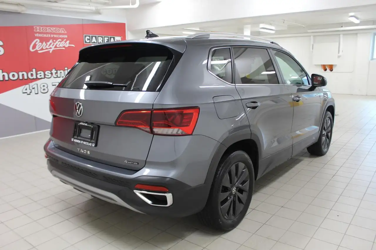 Volkswagen Taos photo Volkswagen Taos